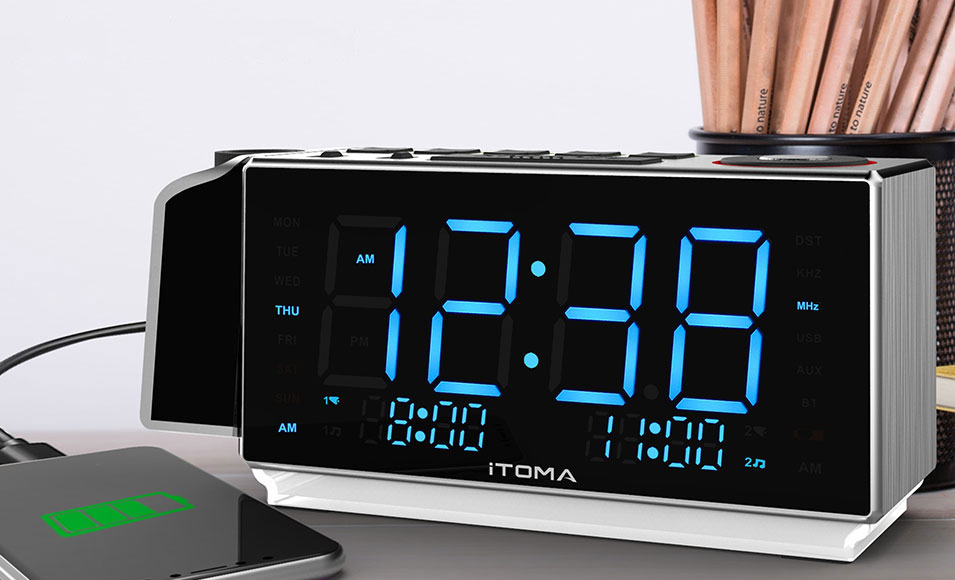 Dual Alarm AUX Input USB Charging iTOMA Alarm Clock Radio with Night Light 